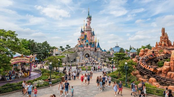 Top 10 des parcs d'attractions en Île-de-France à découvrir
